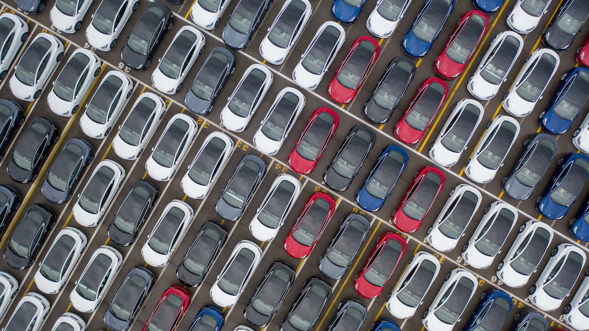 Tesla ”återkallar” nästan alla sina bilar i USA – Elbilen