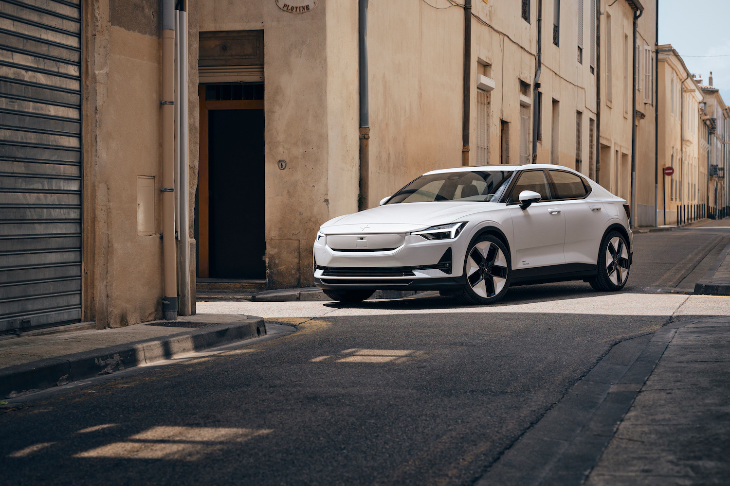 Bekräftat: kraftigt sänkta priser på Polestar 2 – Elbilen