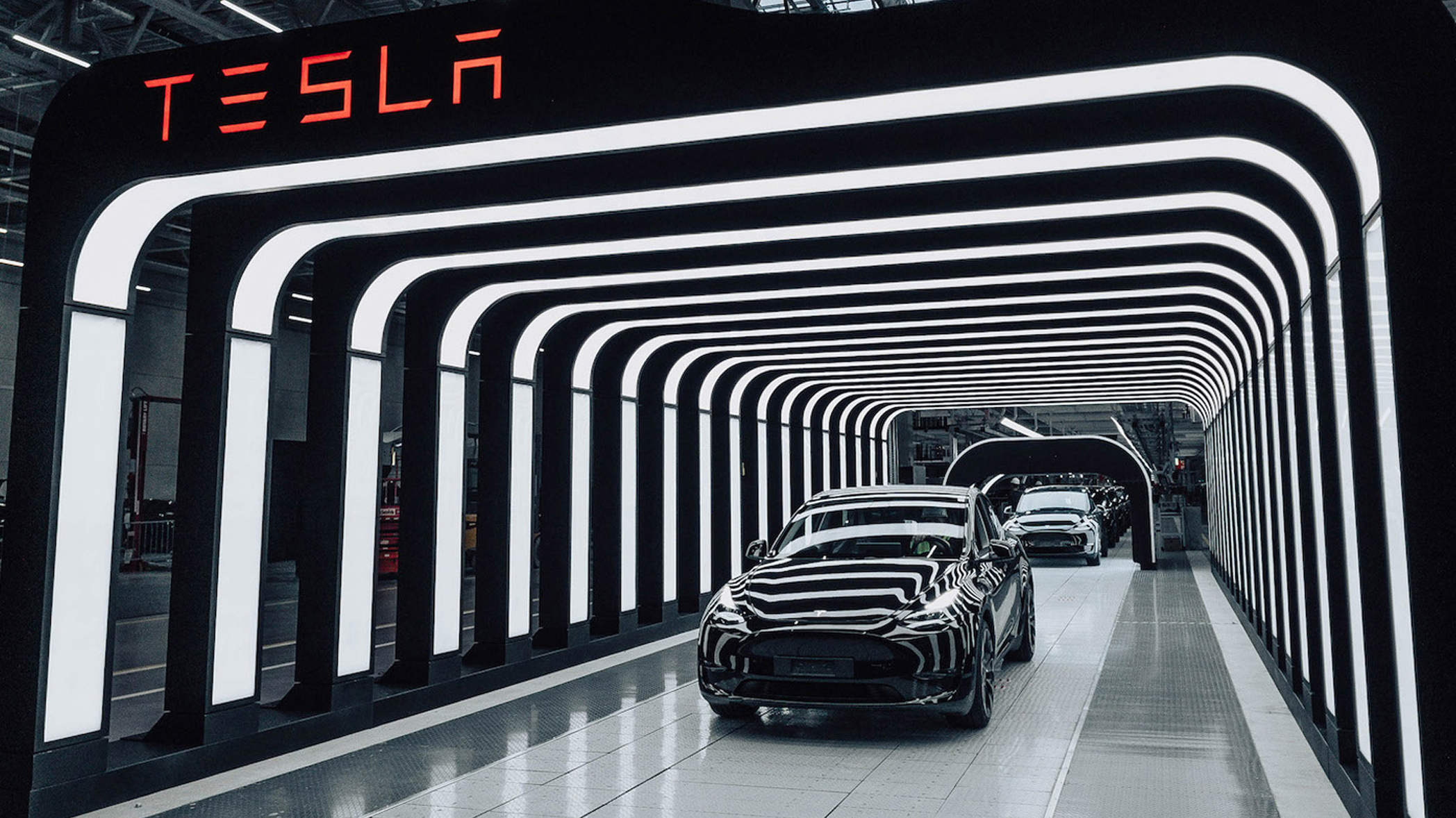 Tesla stuvar om: billig modell kan bli dyrare än väntat  – Elbilen