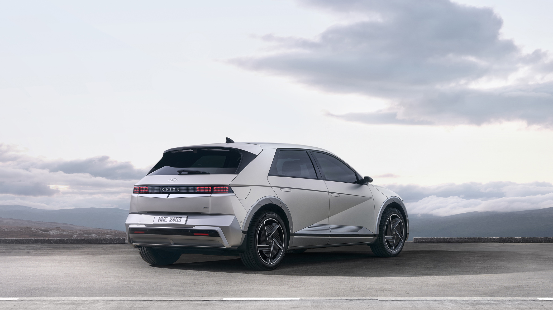 Större batteri och torkare bak – Ioniq 5 uppdateras igen – Elbilen